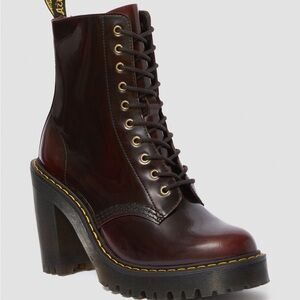 Dr. Martens Kendra Boots